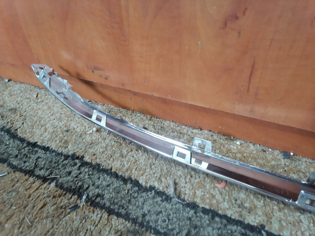 фото №8, Молдинг бампера vw touareg 2014-2018