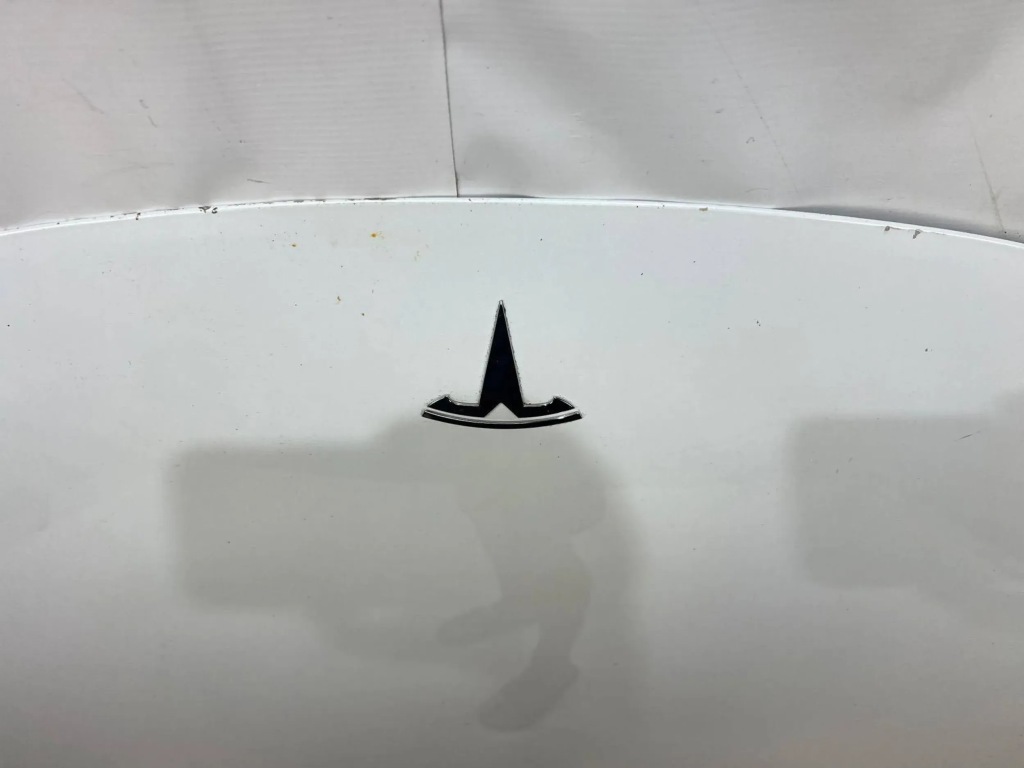 Tesla model 3 капот кришка передня 1081390-e0-c Недорого