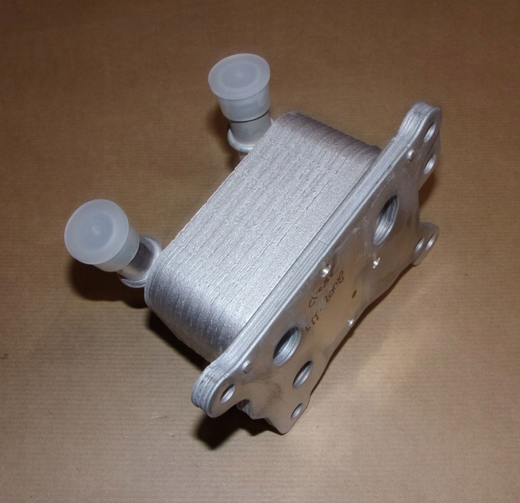 Радіатор оливи r captur 1.3tce Київ