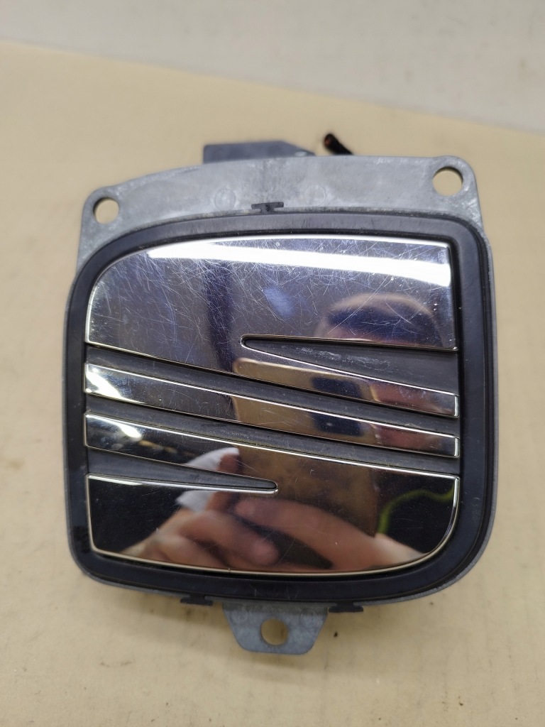 фото №7, Эмблема ручка + привод крышки багажника seat ibiza iii lift 2006-2009