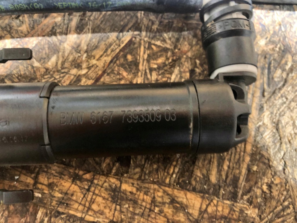 Омыватель лампы трубка шланг bmw 7393509 Цена