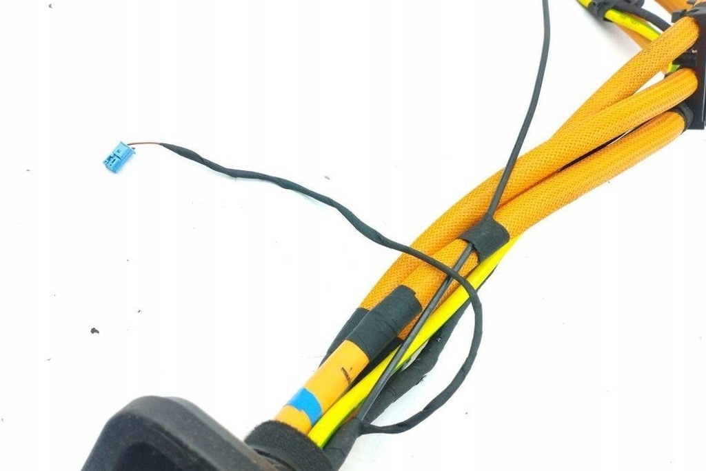 фото №12, Кабель заряджання акумулятора mercedes-benz eqa h243 a2435406713 electric 140kw