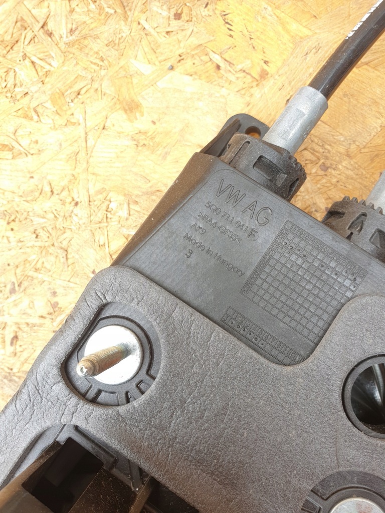 фото №6, Vw golf vii домкрат переключения передач