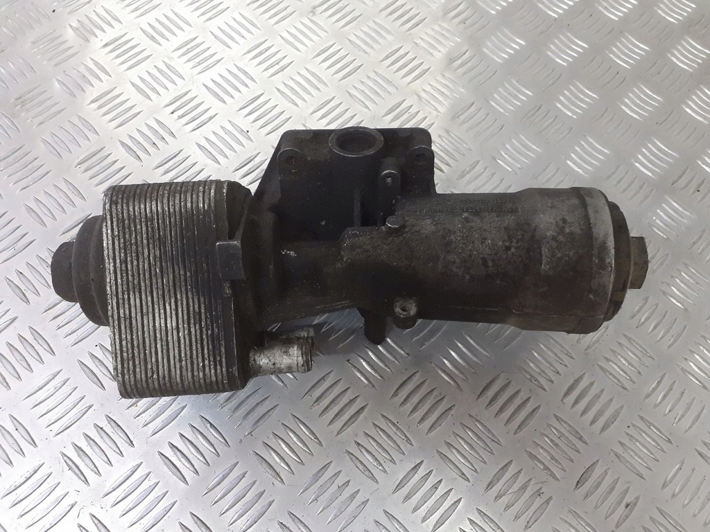 фото №1, Основа фільтра оливи audi a3 8p 1.9 tdi 045115389e