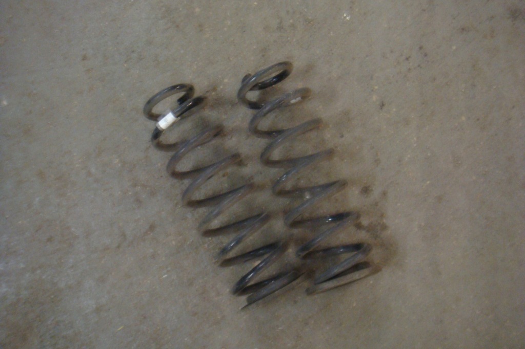 фото №1, Audi a3 8v пружина задняя задняя левая правая