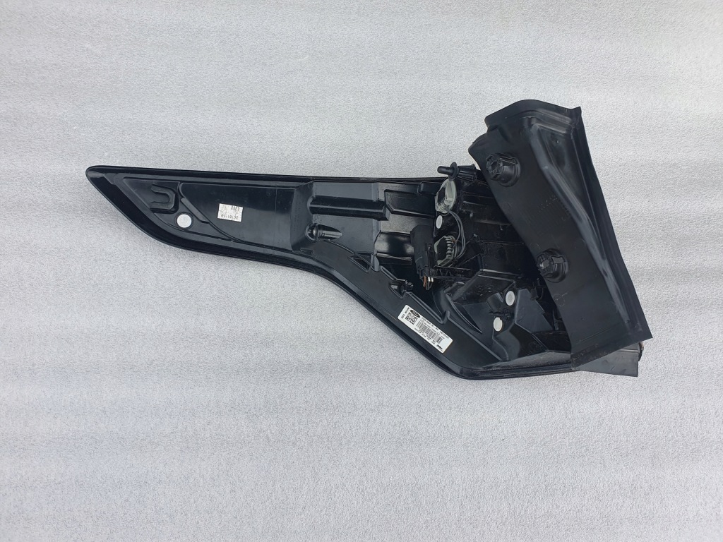 Фара задній задня правий ford kuga mk2 рестайлінг  led рік 16-19 Недорого