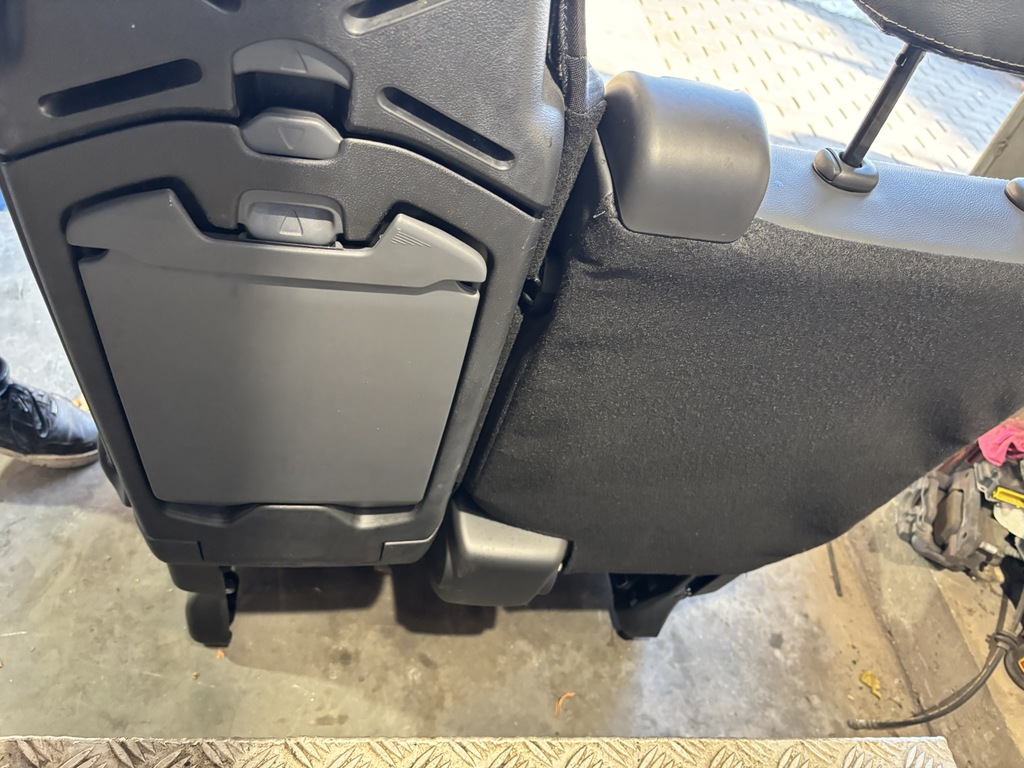 фото №7, Сиденье сиденья перед пассажира лавка заднее сиденье renault trafic iii vivaro b