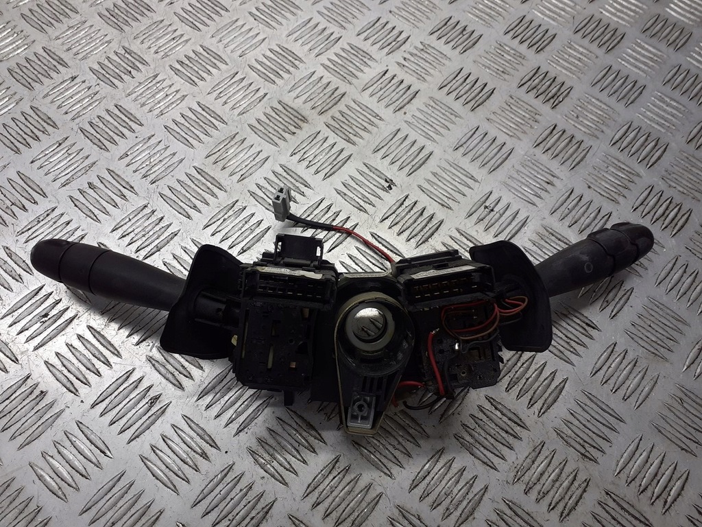 фото №2, Подрулевой переключатель света renault kangoo i 8200379527