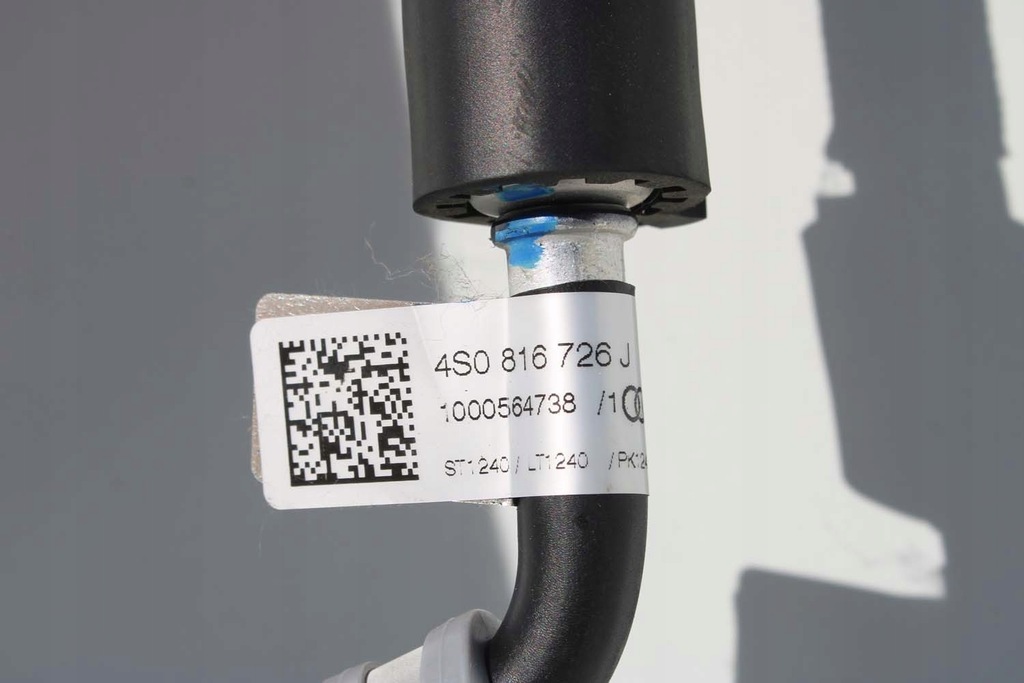 фото №13, Audi r8 4s ii трубки кондиционера 4s0816741d 4s0816726j кондиционер шланг трубка