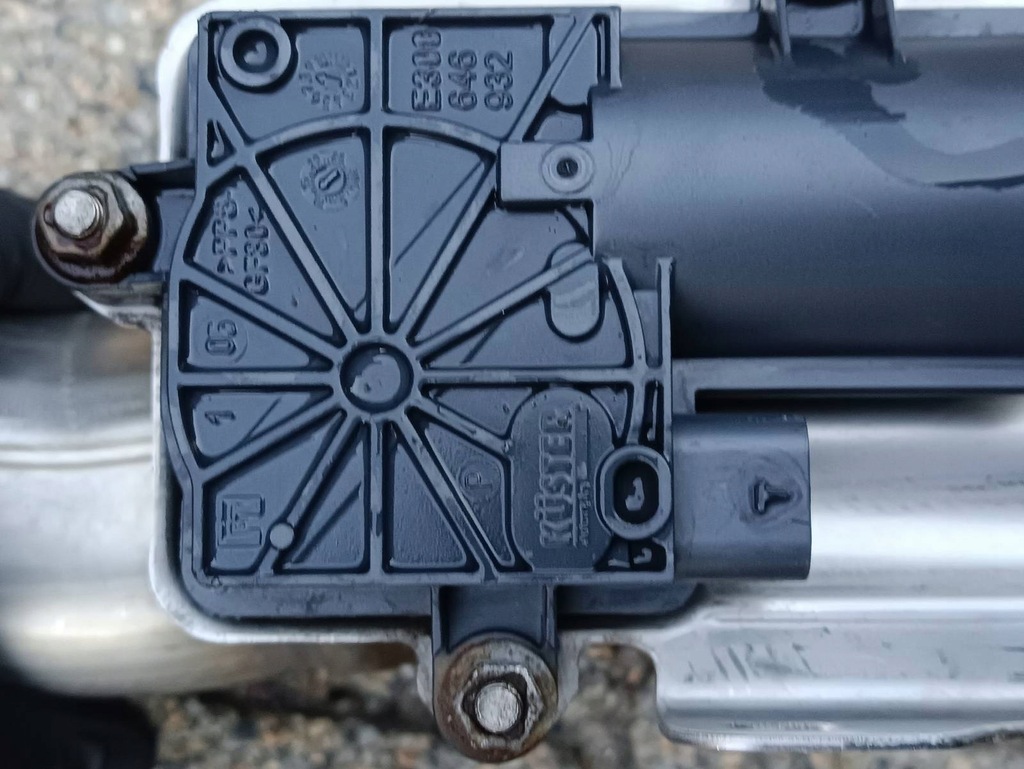 фото №5, Дроссельная заслонка wydechu/sterownik/nastawnik крышки land rover evoque