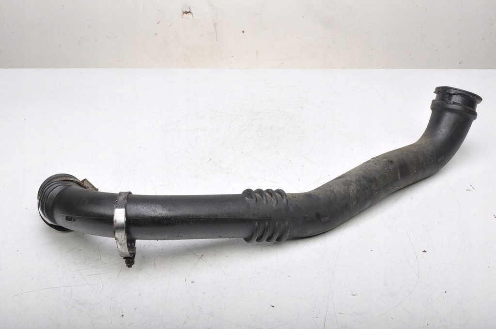 фото №1, Volvo v40 ii wąż шланг труба інтеркулер 31370176