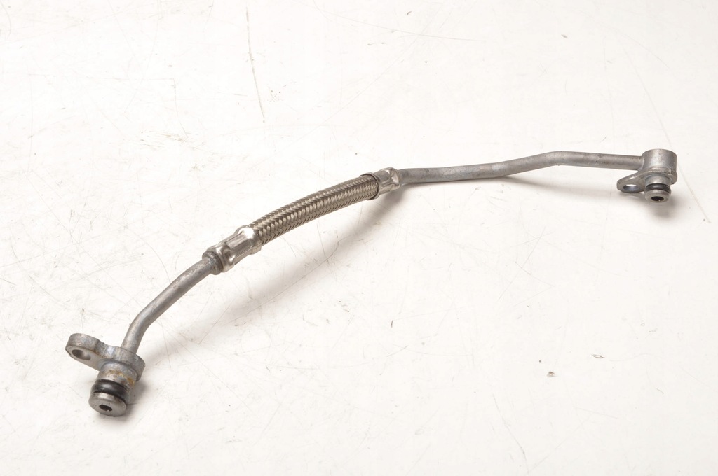 фото №1, Mercedes w212 5.5 amg шланг кондиционера