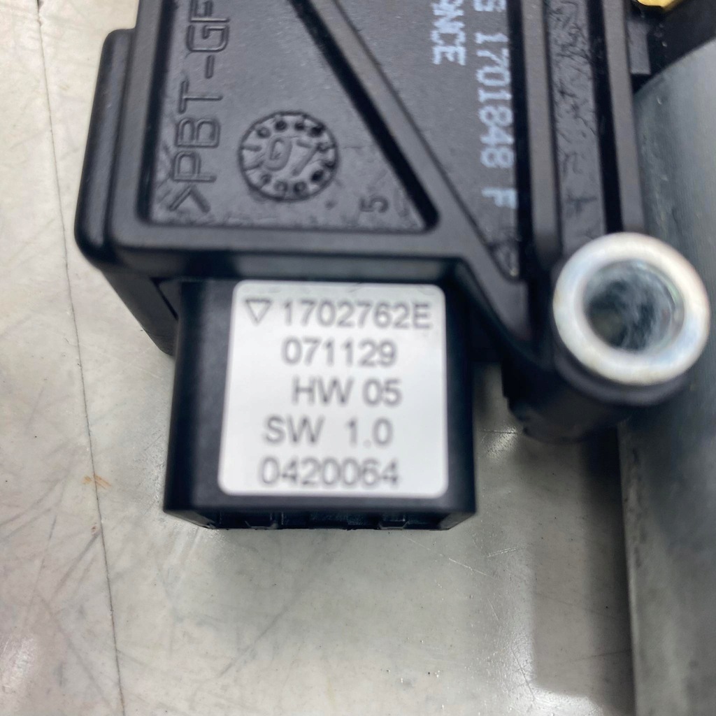 фото №5, Моторчик люк v70 iii xc70 iii s80 ii