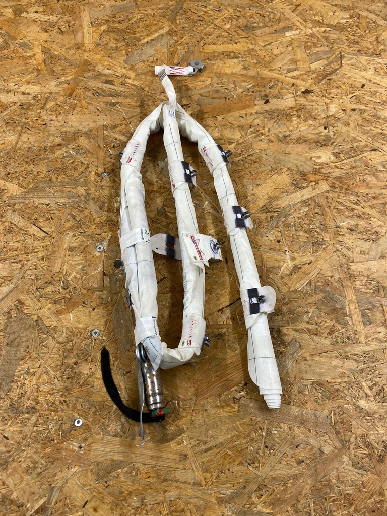 фото №1, Renault megane iv шторка безопасности левая 985p13017r