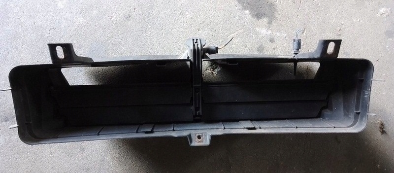 фото №1, Bmw e87 n43 жалюзи впуск воздуха