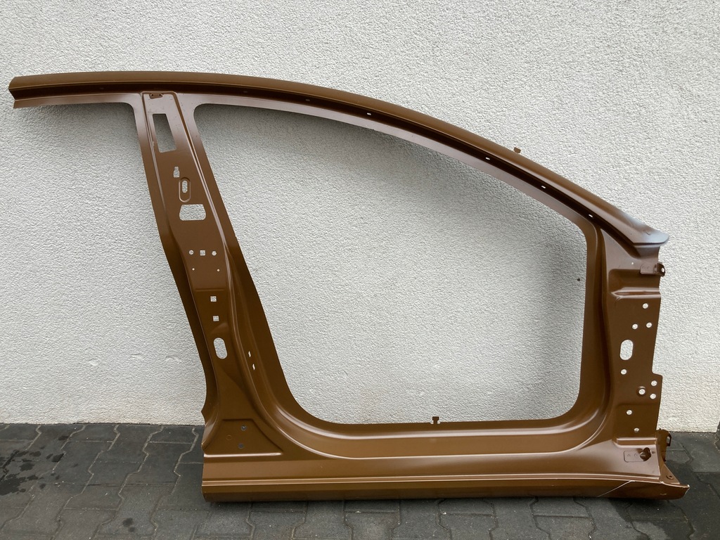 фото №1, Обшивка блок двигуна поріг правий передній tesla 3