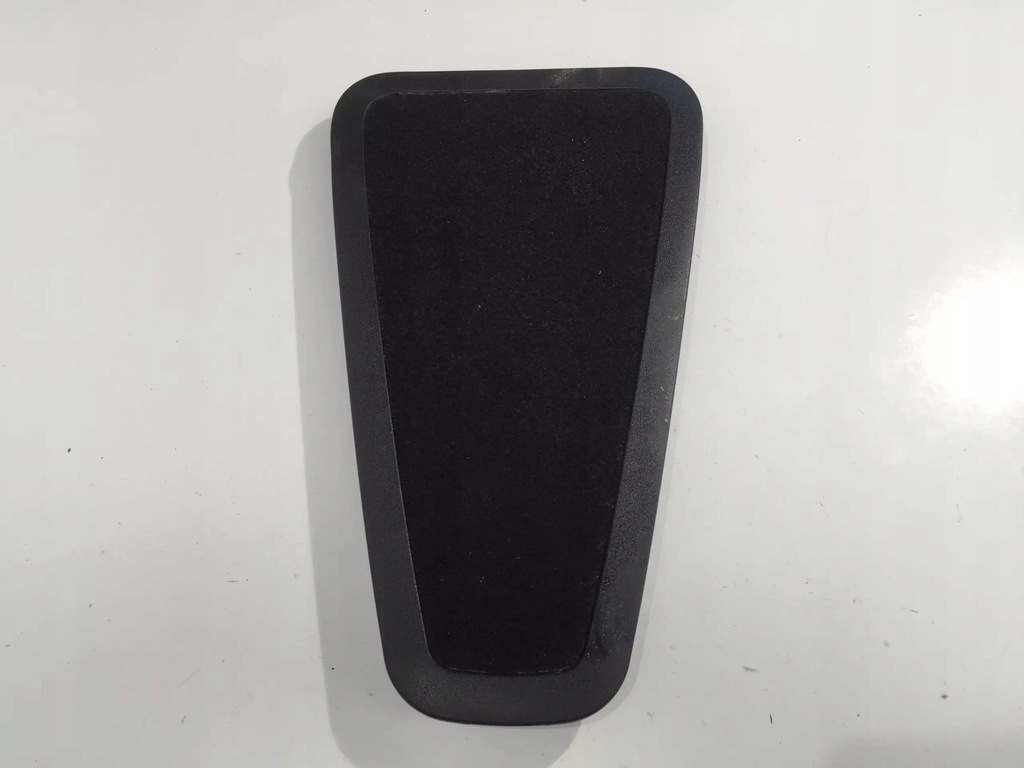 фото №1, Nissan leaf ii 2020 заглушка отверстие разъём аккумулятор