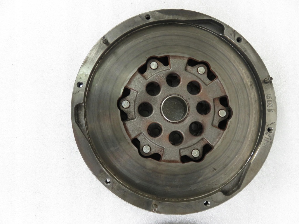 Колесо двухмассовый peugeot boxer ii 2.2 hdi 415037210 326004510 в Украине