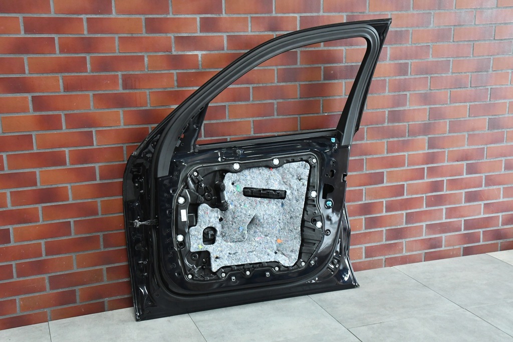 фото №8, Дверь правое перед передние bmw x7 g07 x7 g07 lci 416 carbonschwarz