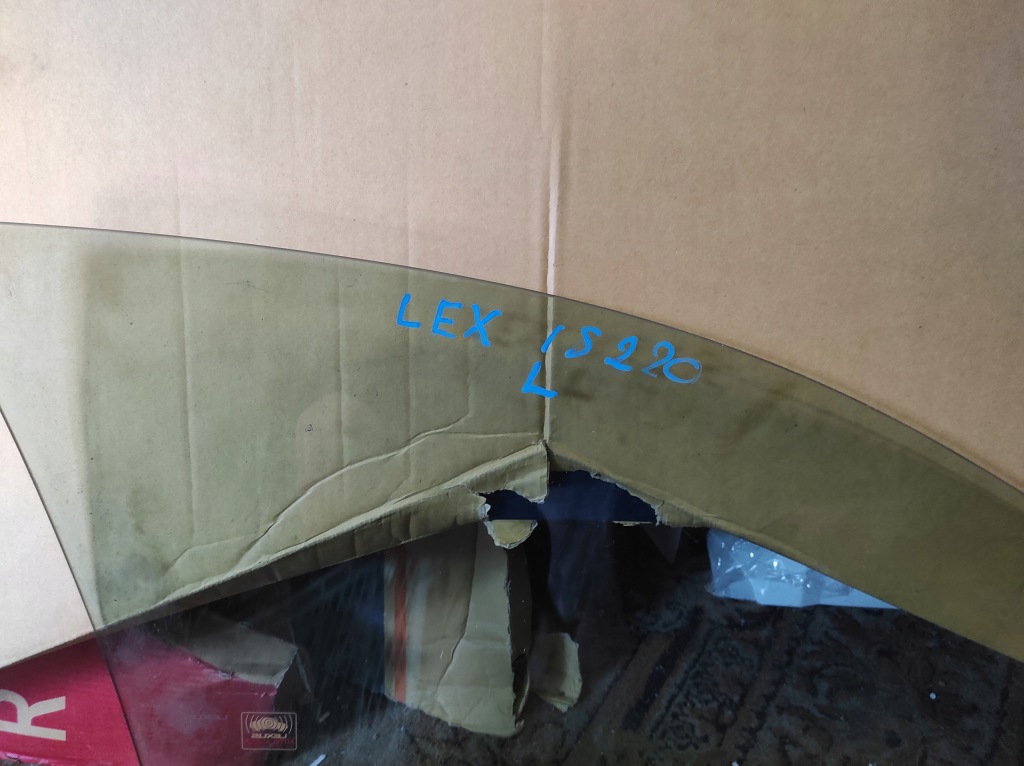 фото №5, Lexus is is200 стекло левая перед боковая