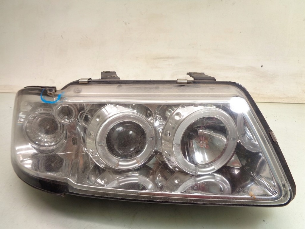 фото №1, Лампа правий перед audi a3 8l eu