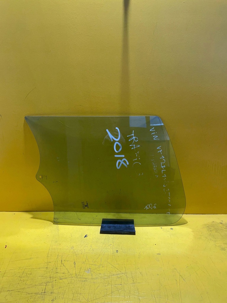 фото №1, Opel vivaro скло лівий перед