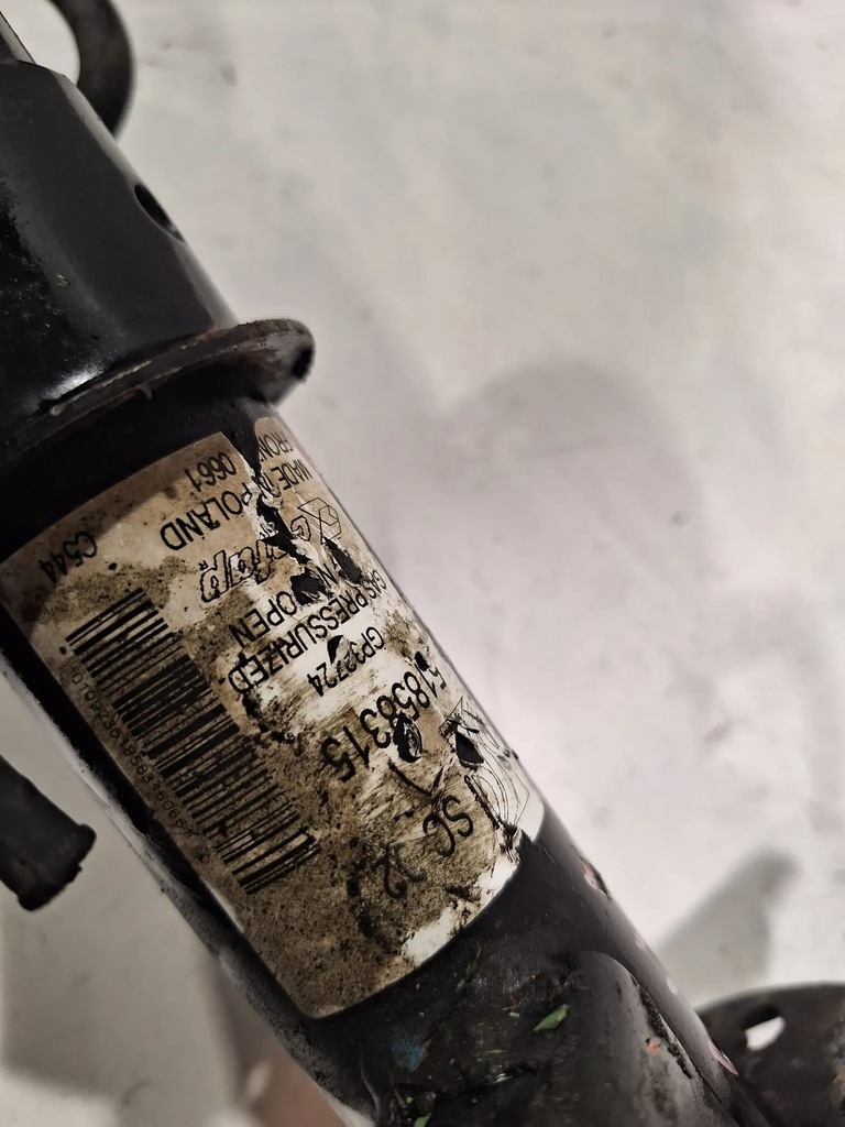 фото №7, Амортизатор перед правый 51858315 fiat qubo 1.3 mjet 07-