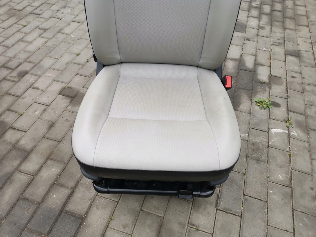 фото №12, Сиденье водителя левый пассажира правый перед vw transporter t5 t6
