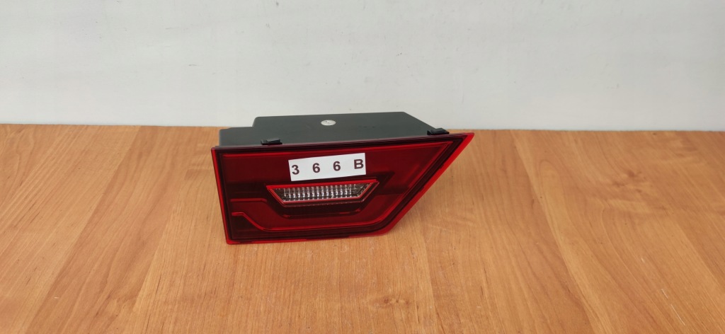 Jaguar e-pace левая лампа w крышка задний  внутренняя lh с Разборки