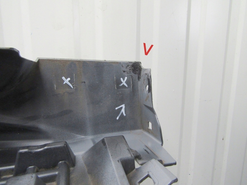 фото №9, Молдинг порог левая toyota corolla xii kombi e21