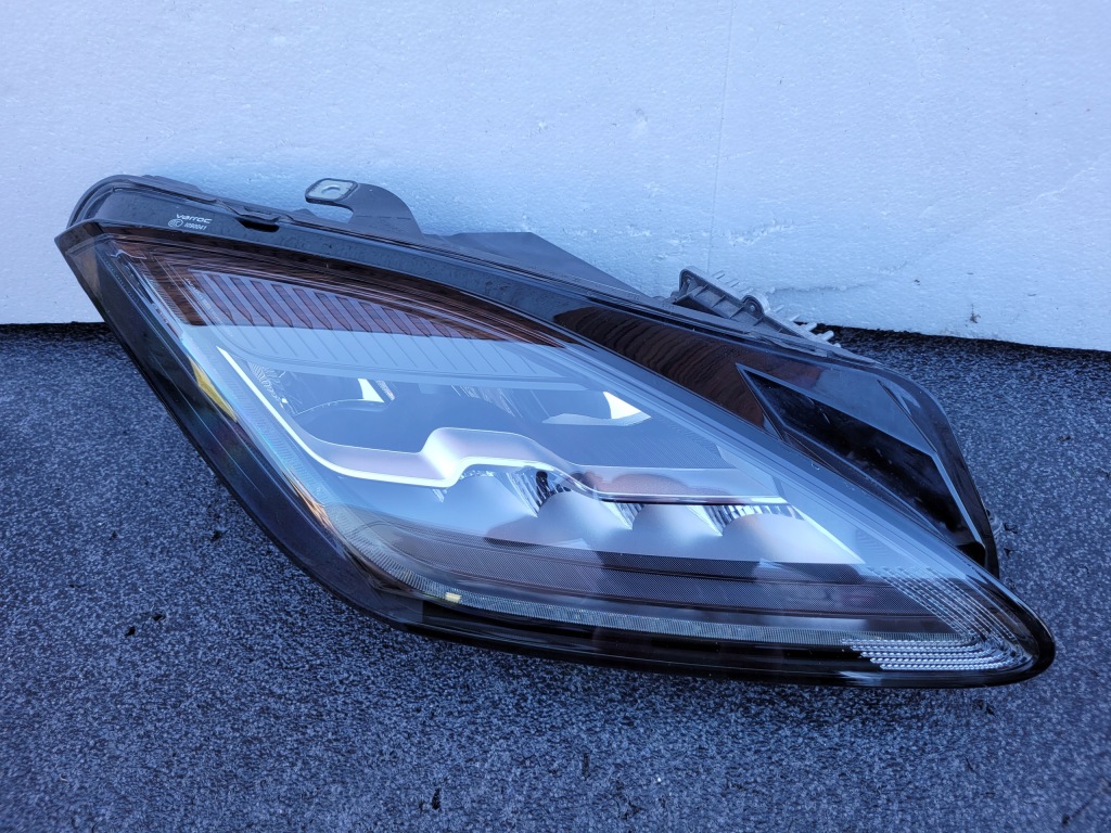 Купить Фара правый  перед передняя full led jaguar e-pace e pace j9c3-13w029-ec 540