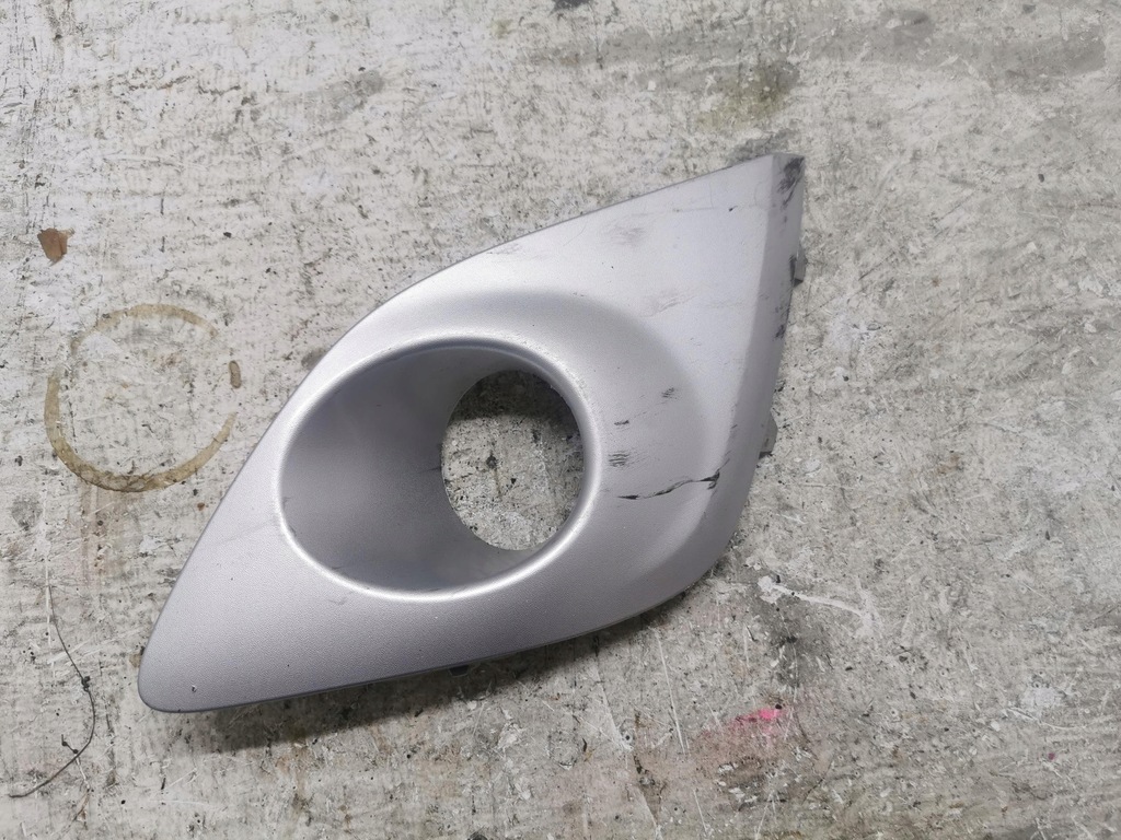 фото №1, Решётка бампера левый перед renault scenic iii