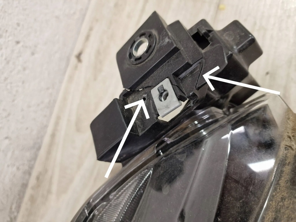 фото №4, Mazda2 mazda 2 ii fl lift 19+ лампа перед full led d43n-51030