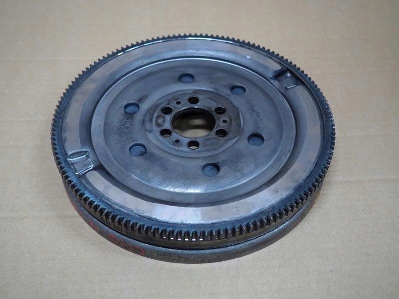 фото №3, Колесо маховик renault clio rs iv 1.6 tce