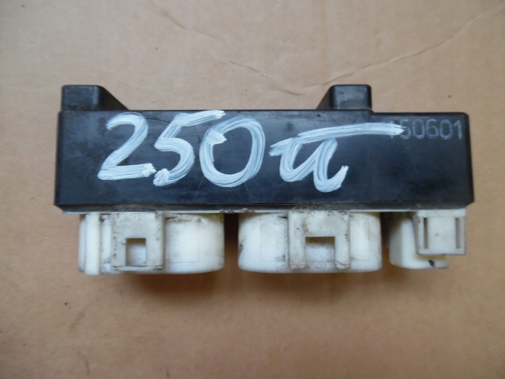 фото №1, Vw t4 96- блок управления модуль вентиляторов do кондиционер