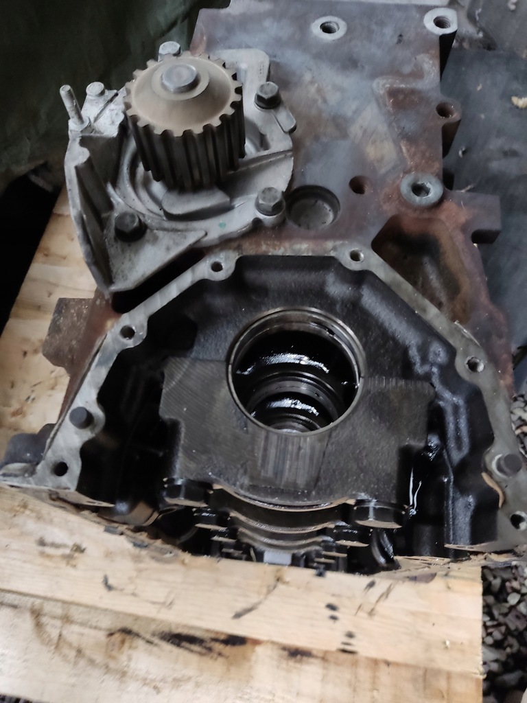 фото №6, Блок двигателя peugeot ford citroen 2.0 hdi 163 km