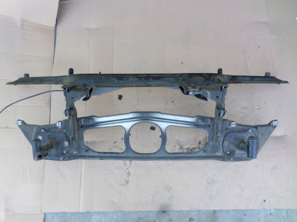 фото №1, Pas передний усилитель bmw 3 e46