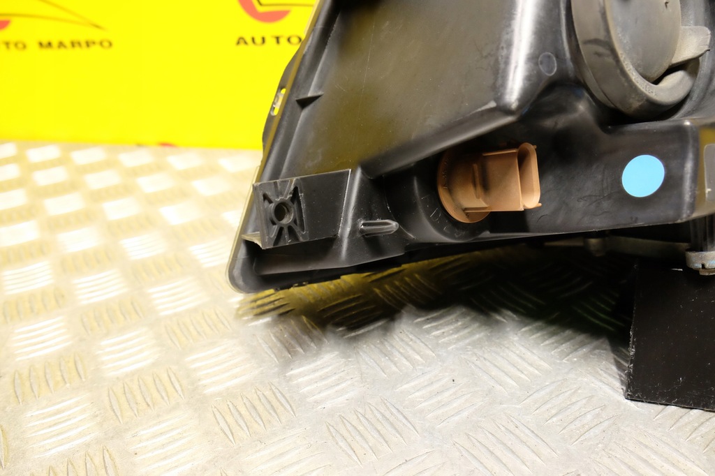 фото №8, Lincoln navigator 2003- фара лампа ксенон права usa