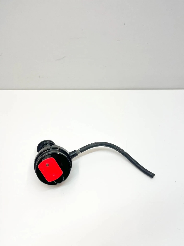 Купити Кришка з замком заливної пального mercedes-benz sl r129 a2108001175 33940180