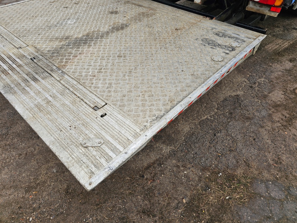 Подъемник крышка багажника рампа погрузочный помост windy hydroklapa mbb 251x195 cm 1.5 t в Украине