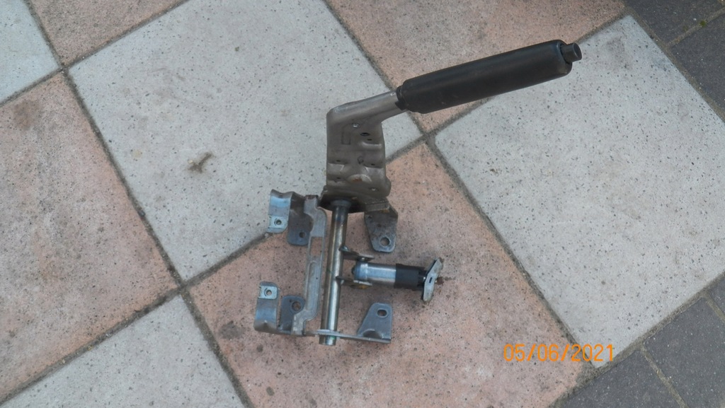 фото №1, Важіль гальма citroen berlingo iii 2436082