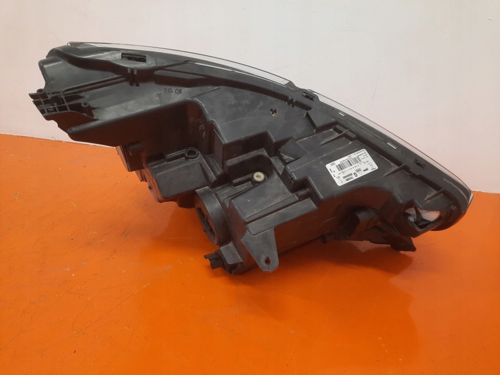 фото №7, Citroen c4 iii 20- фара левый перед лампа левая передняя 73243669