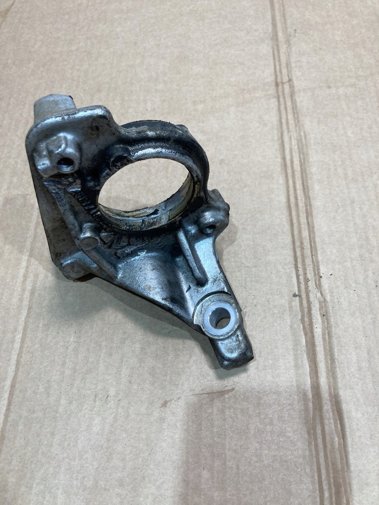 фото №2, Опора полуось c4 grand picasso ii