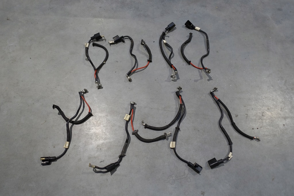 фото №1, Vw beetle клемма плюсовая аккумулятор шланг