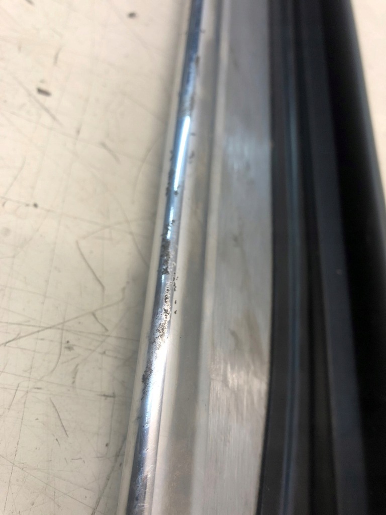 фото №4, Mercedes-benz оригінальний номер 1296800435 молдинг поріг