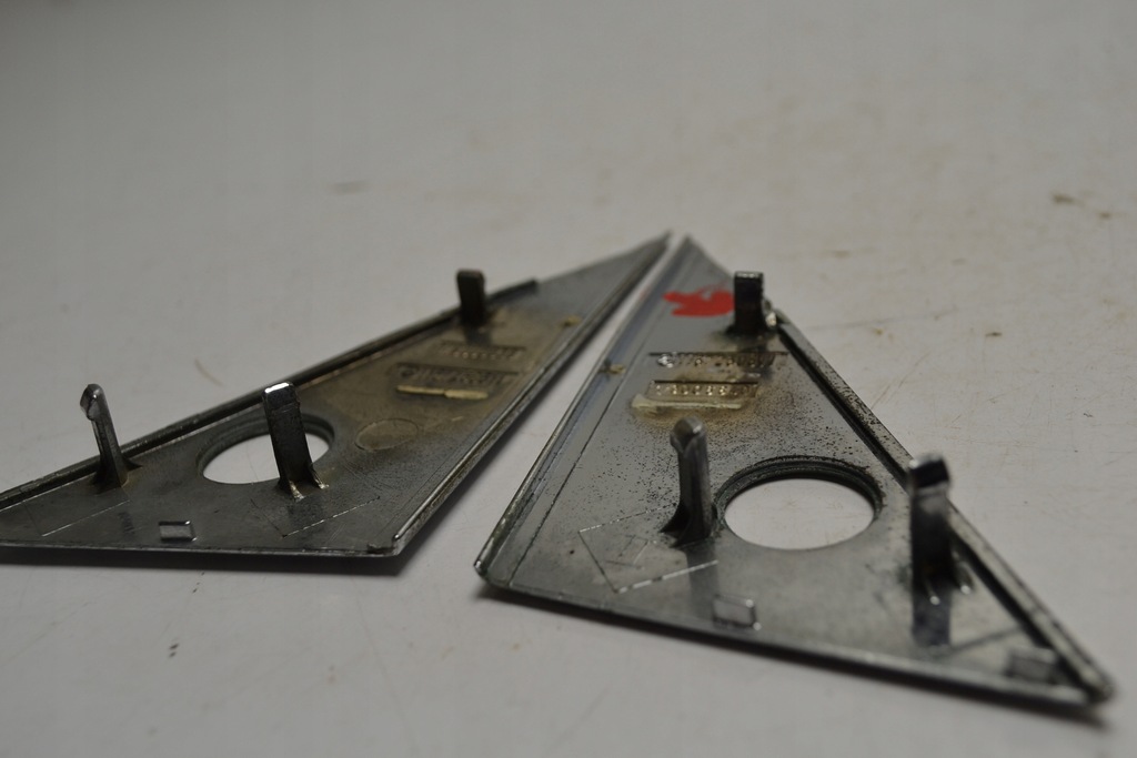 фото №8, Mercedes w116 накладки треугольники зеркал