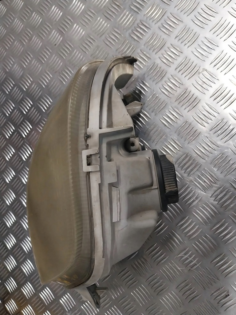 фото №1, Renault master ii 2005 8200163518 лампы передние