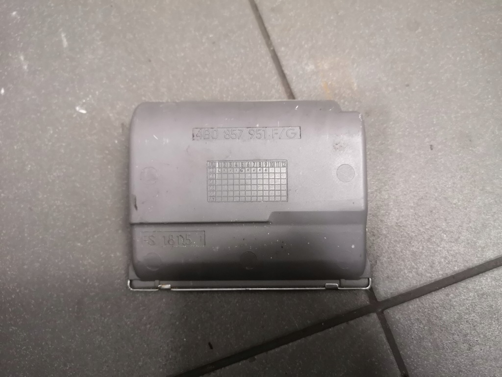 фото №6, Вкладыш пепельницы audi a6 c5 4b0857951f