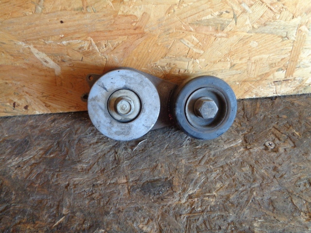 фото №1, Kia sportage iii натягувач ремінь 2,0 7933