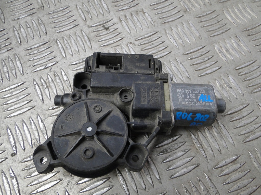 фото №1, Моторчик скло правий перед 6r0959802ad